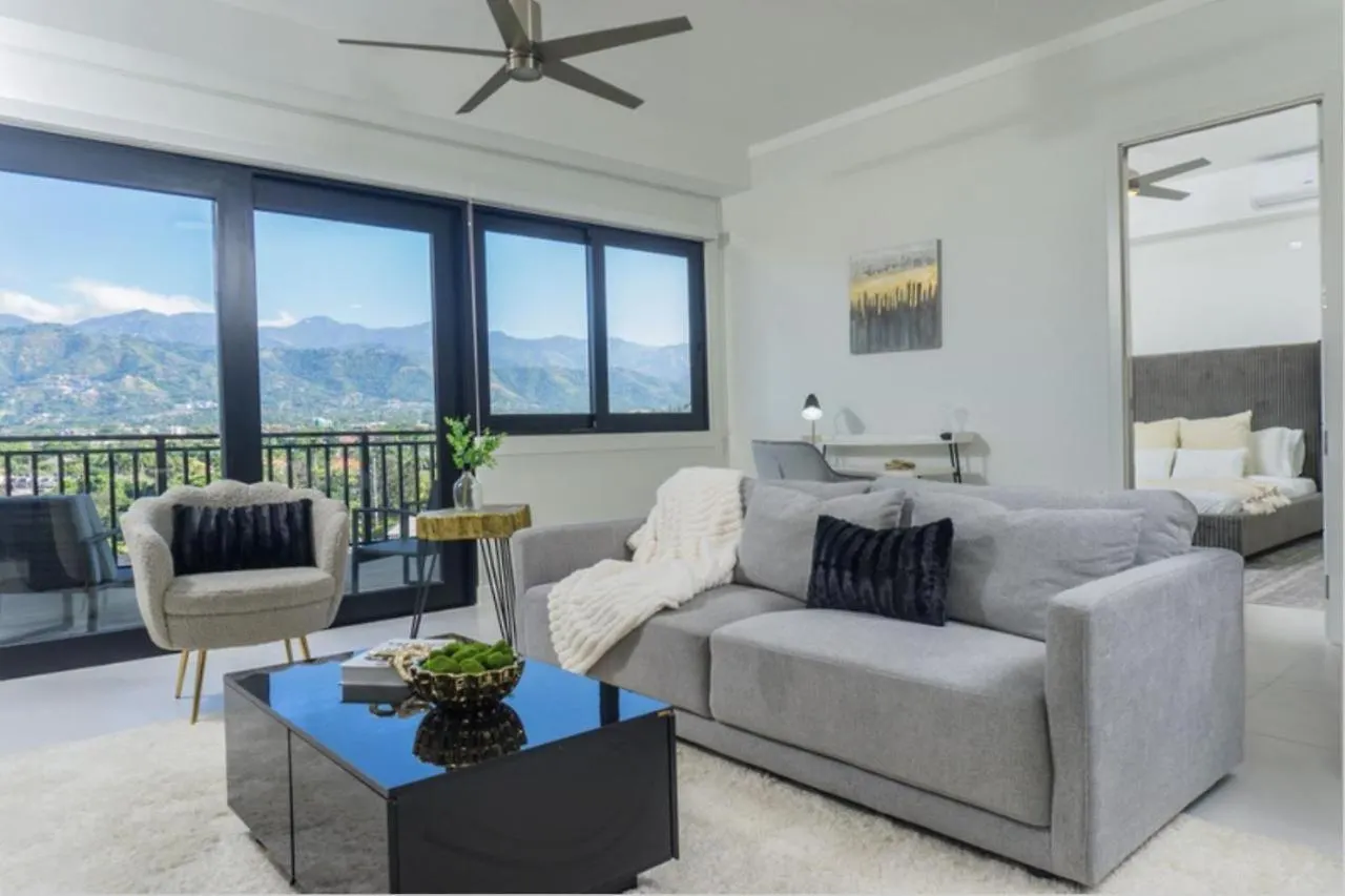 Via Apartments @ New Kingston Jamajka